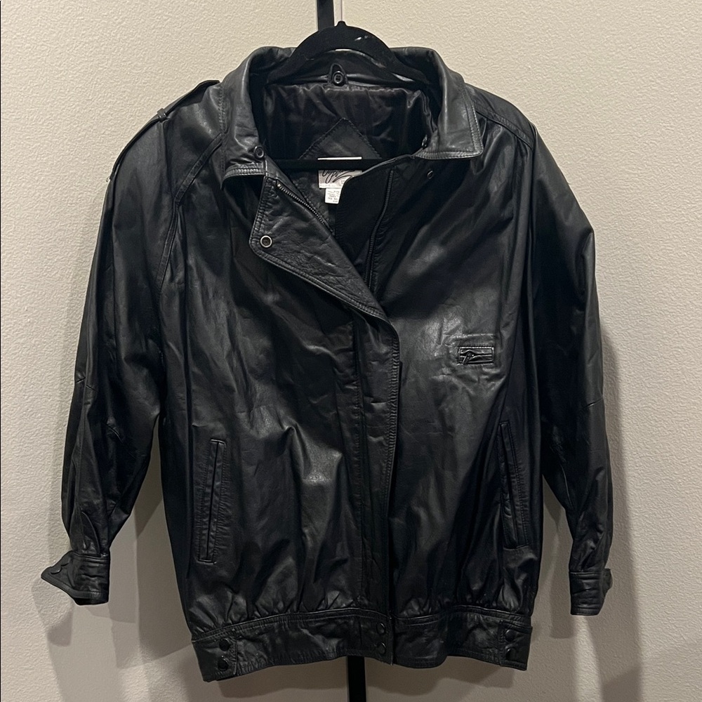 Vintage Nordstrom brass plum Black Leather Jacket with removable Cream Collar. - Picture 4 of 5